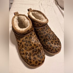 UGG Classic Ultra Mini ankle boots in leopard print